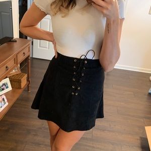 🖤 FAUX SUEDE TIE UP SKIRT 🖤